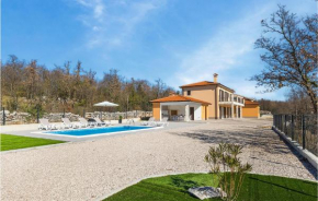 Stunning home in Labin with Outdoor swimming pool, WiFi and 3 Bedrooms